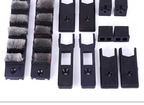 義烏市飛翔塑膠制品 門窗套裝附件包與角碼的專業(yè)生產(chǎn)商